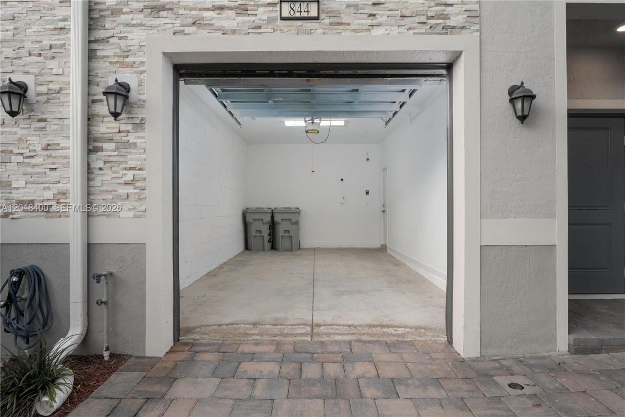 844 NW 3rd Way, Unit 844, Pompano Beach, FL 33060 Photo