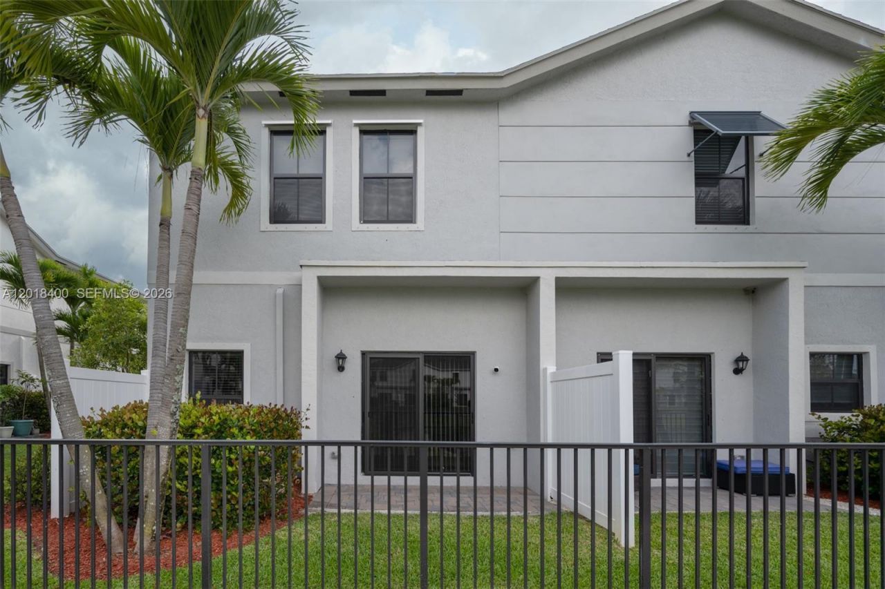 844 NW 3rd Way, Unit 844, Pompano Beach, FL 33060 Photo