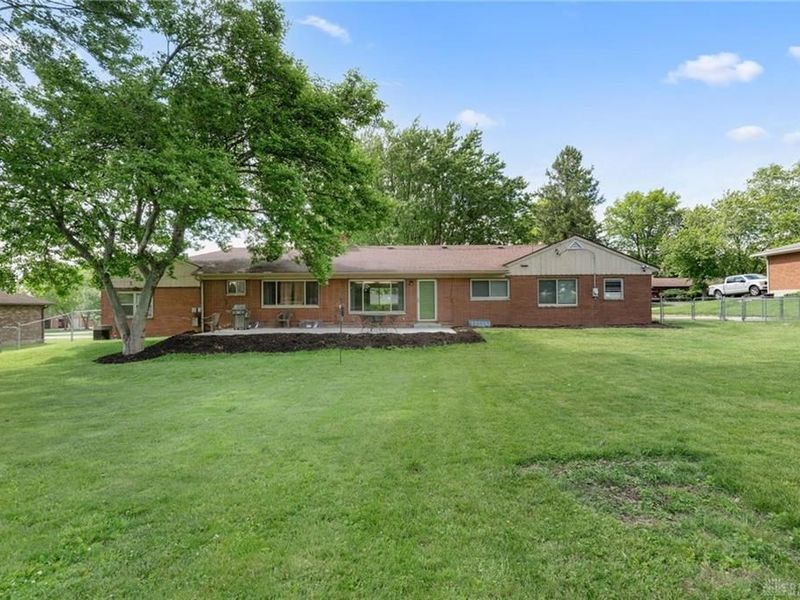 285 Helen Avenue, Xenia Township, OH 45385 Photo 3