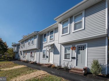 525 GRAY AVENUE , Unit 2, WINCHESTER, VA 22601