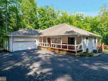 248 OAKWOOD DRIVE , MINERAL, VA 23117