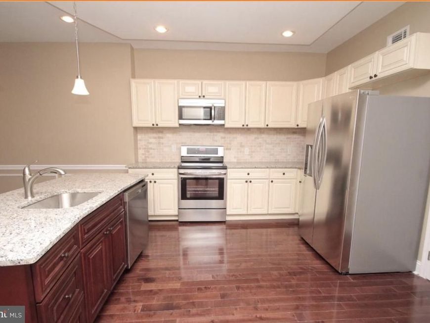 5026 Locust Street, Philadelphia, PA 19139 Main Photo