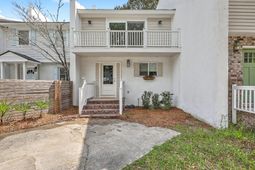 958 Myrtle Court photo 4