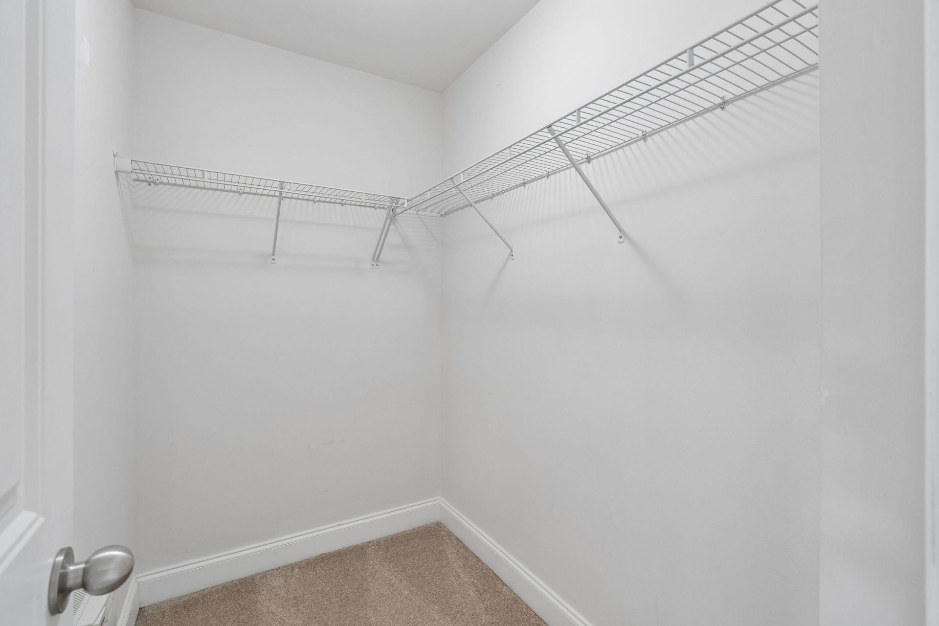 5201 Celtic Drive Photo 28