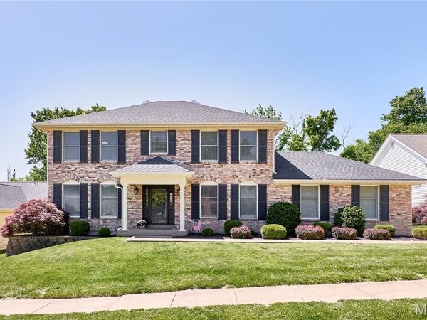 1726 Connemara Drive, Manchester, MO 63021