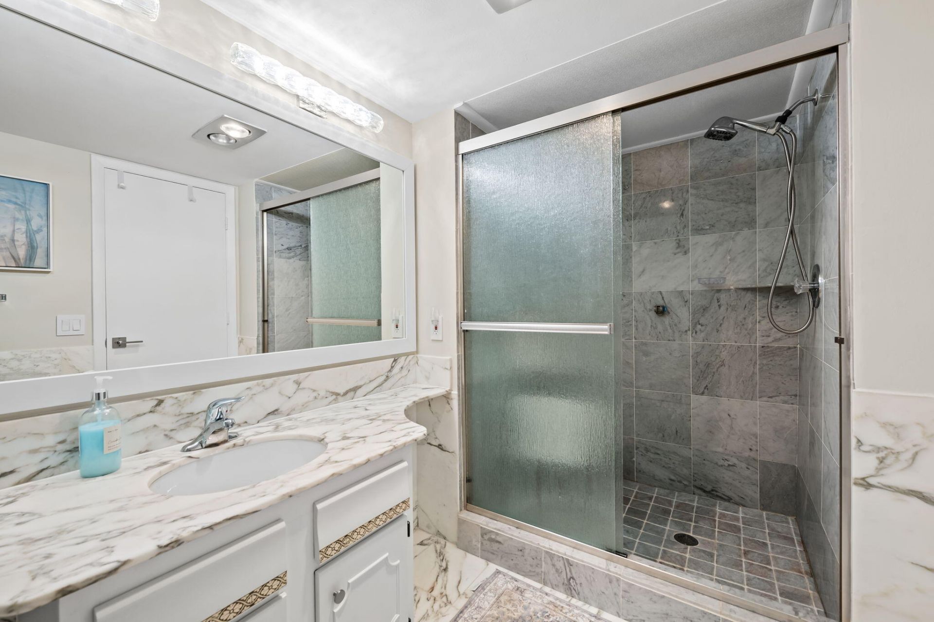 4900 N Ocean, Unit 711, Lauderdale by the Sea, FL 33308 Photo