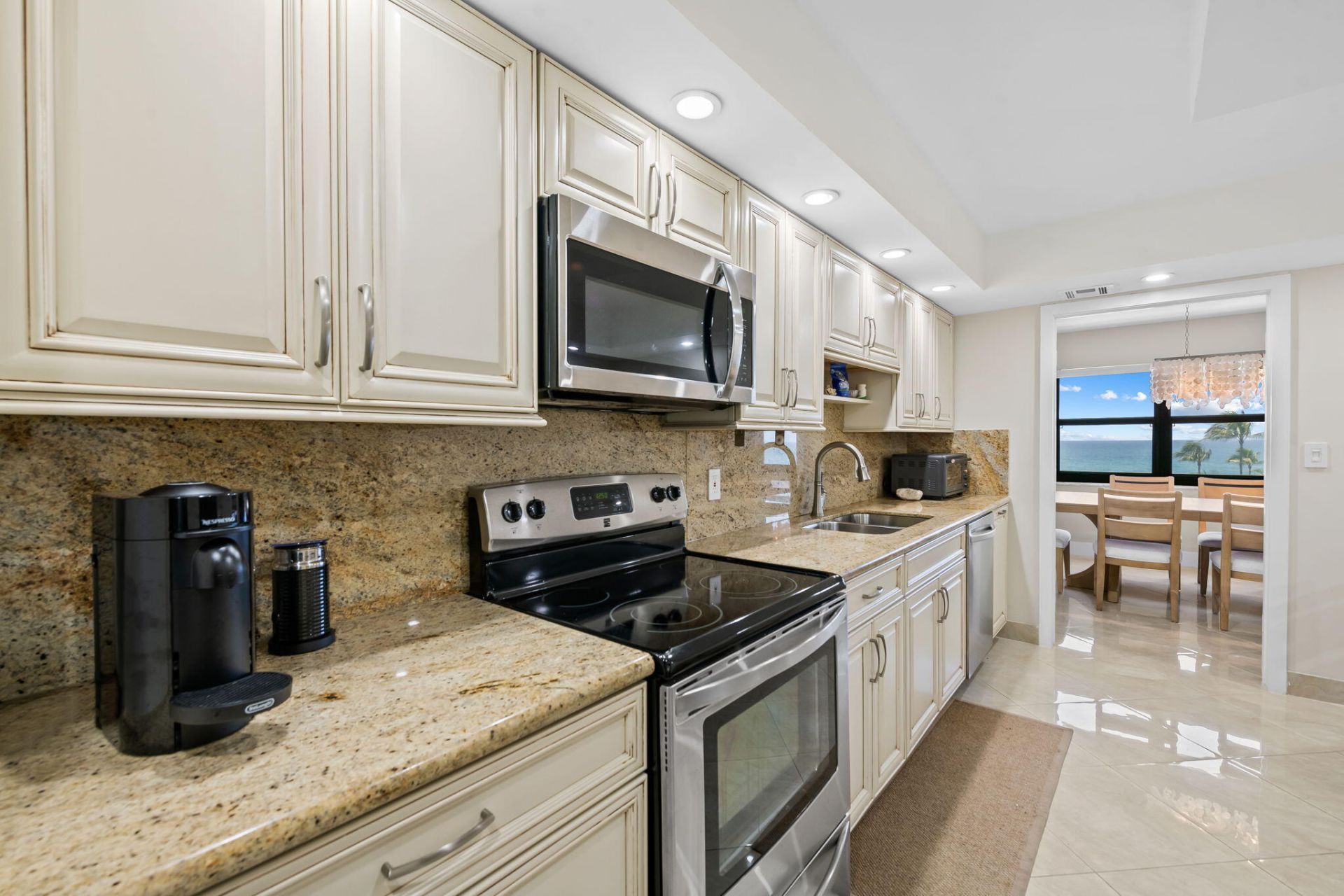 4900 N Ocean, Unit 711, Lauderdale by the Sea, FL 33308 Photo