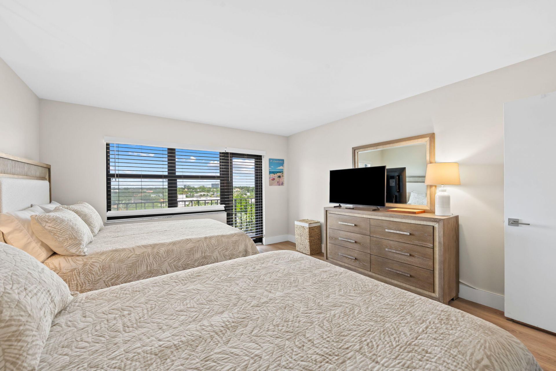 4900 N Ocean, Unit 711, Lauderdale by the Sea, FL 33308 Photo