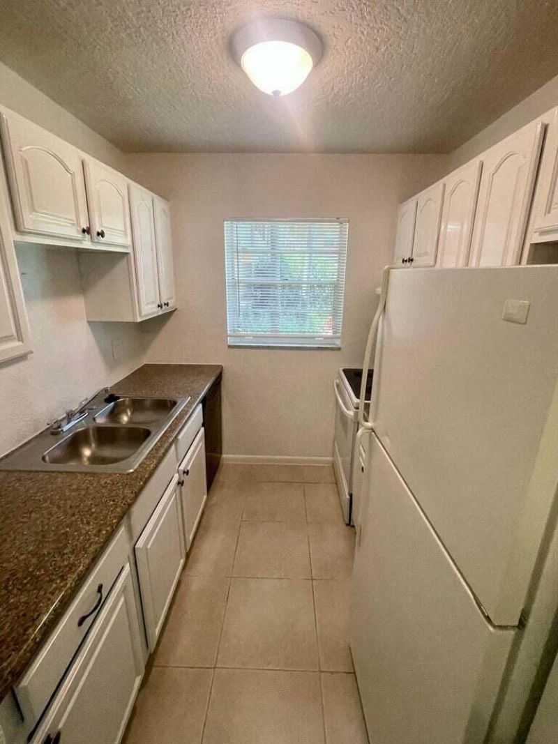 200 Croton Avenue, Unit 109, Lantana, FL 33462 Photo