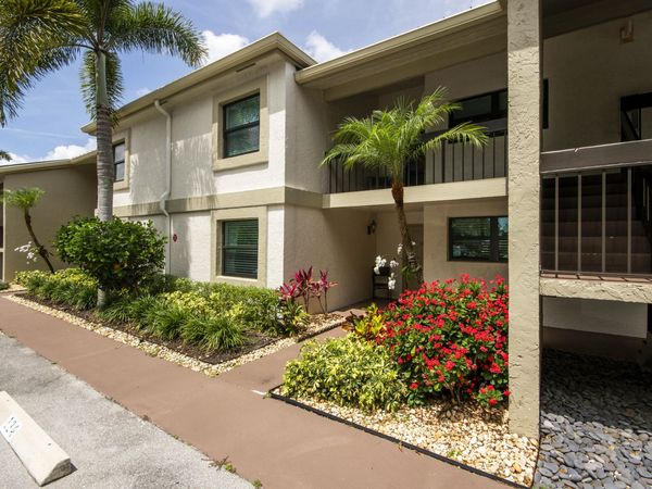 12871 Briarlake Drive, Unit 103, West Palm Beach, FL 33418