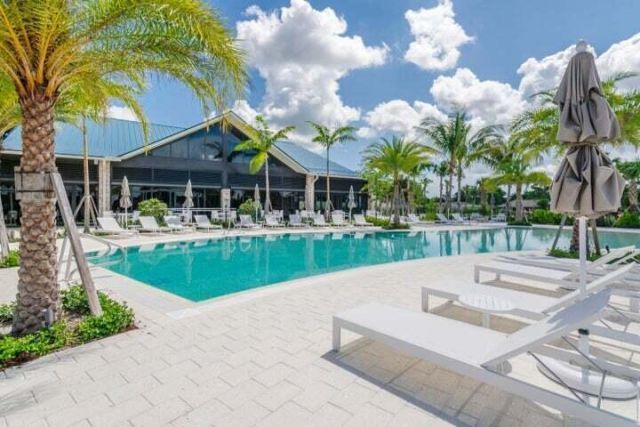 12871 Briarlake Drive, Unit 103, West Palm Beach, FL 33418 Photo