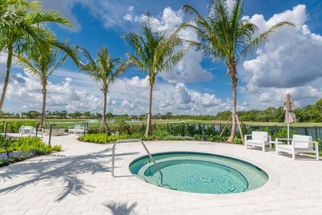 12871 Briarlake Drive, Unit 103, West Palm Beach, FL 33418 Photo