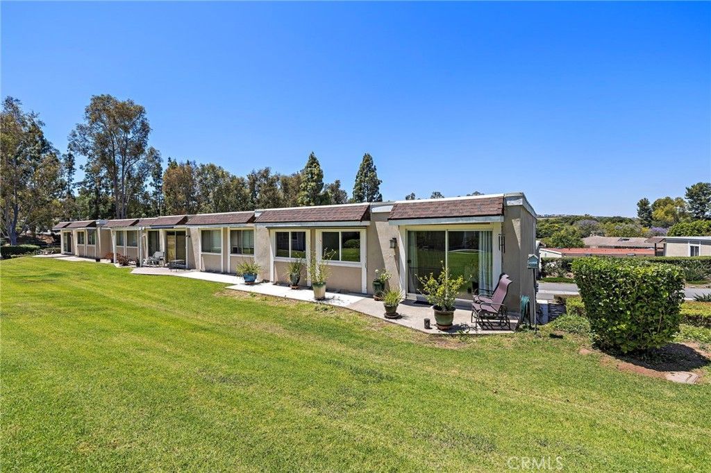 23382 Caminito Andreta, Unit 136, Laguna Hills, CA 92653 Main Photo