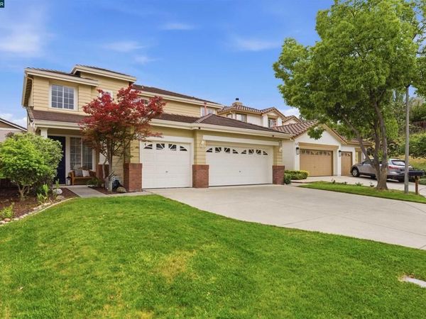 77 Casablanca Ct, Danville, CA 94506