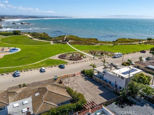 178 Cliff Avenue, Pismo Beach, CA 93449