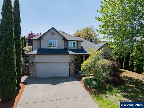 2696 Eastlake Dr SE, Salem, OR 97306