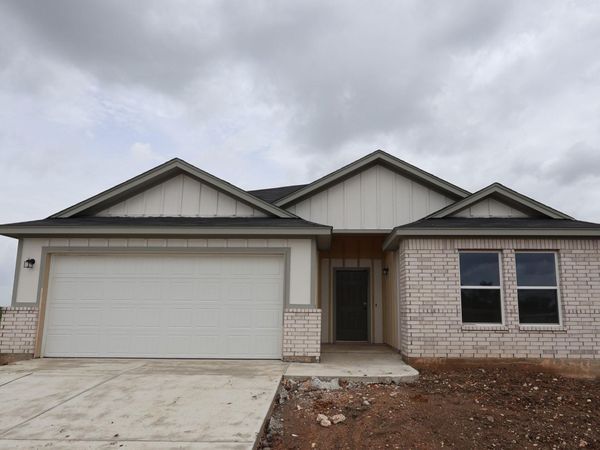 9404 Furman DR, Austin, TX 78747