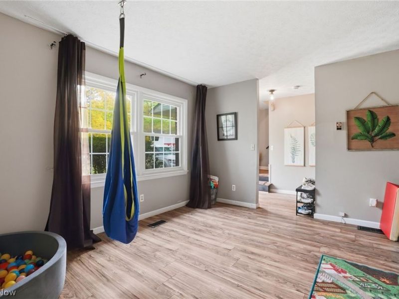 7630 Jennings Drive, Painesville, OH 44077 Photo 5