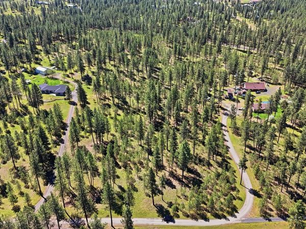 2205 W Dynamite Ln, Spokane, WA 99224