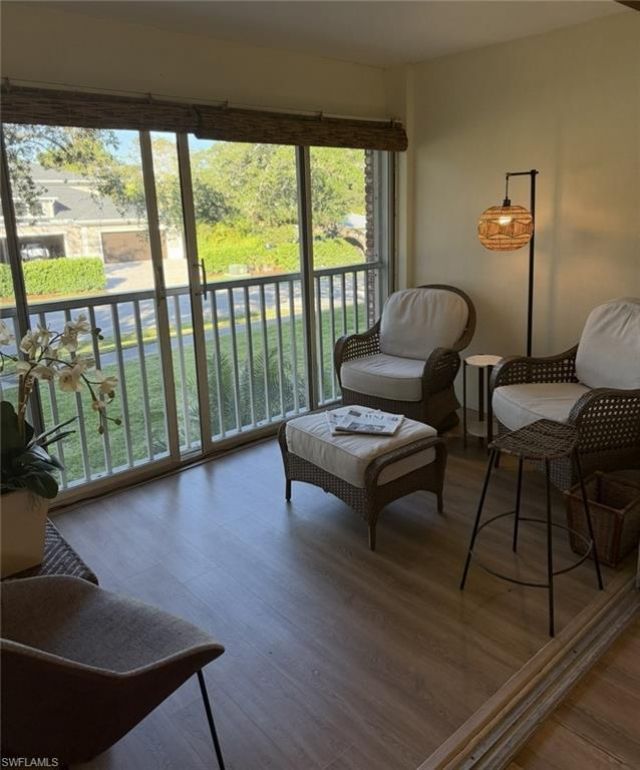 1900 Alamanda Dr, Unit 202, Naples, FL 34102 Photo