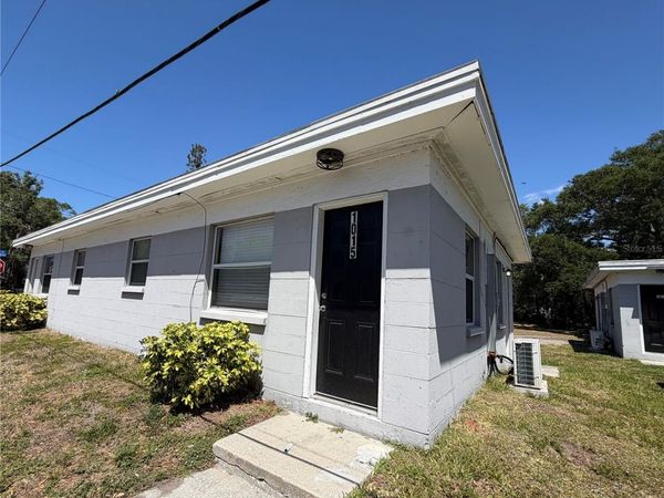 1015 VINE AVENUE , CLEARWATER, FL 33755