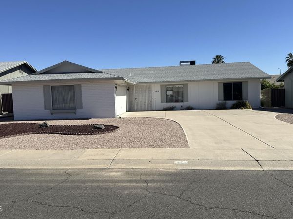 4242 E HANO Street, Phoenix, AZ 85044