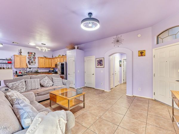 2725 E MINE CREEK Road, Unit 1203, Phoenix, AZ 85024
