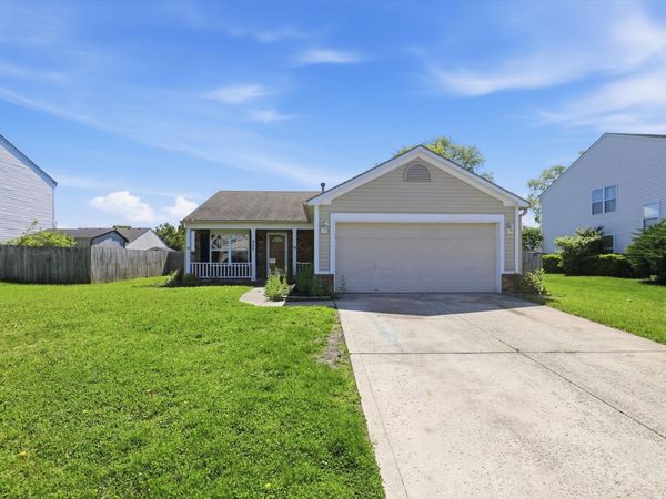 952 Pine Ridge Way , Brownsburg, IN 46112
