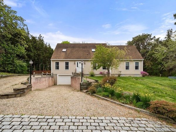 12 Settlers Trce, Eastham, MA 02642
