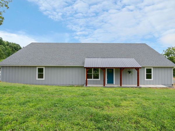 1124 Dale Ridge Rd , Dowelltown, TN 37059