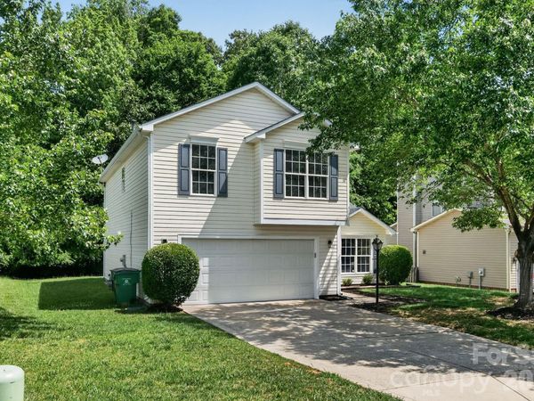 5313 Crisfield Road , Charlotte, NC 28269