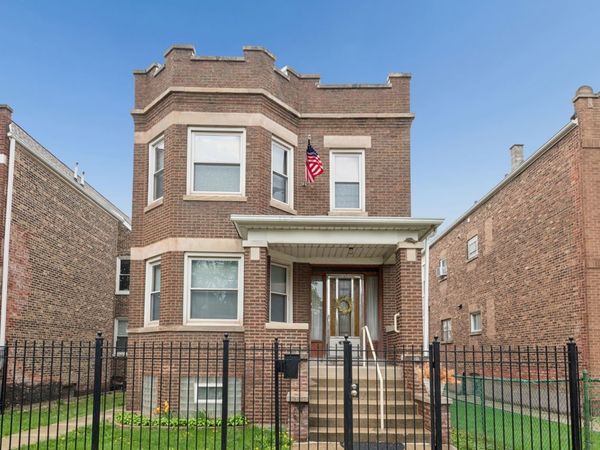 3748 S Honore Avenue , Chicago, IL 60609