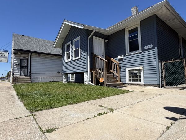 104 Pulaski Road , Calumet City, IL 60409
