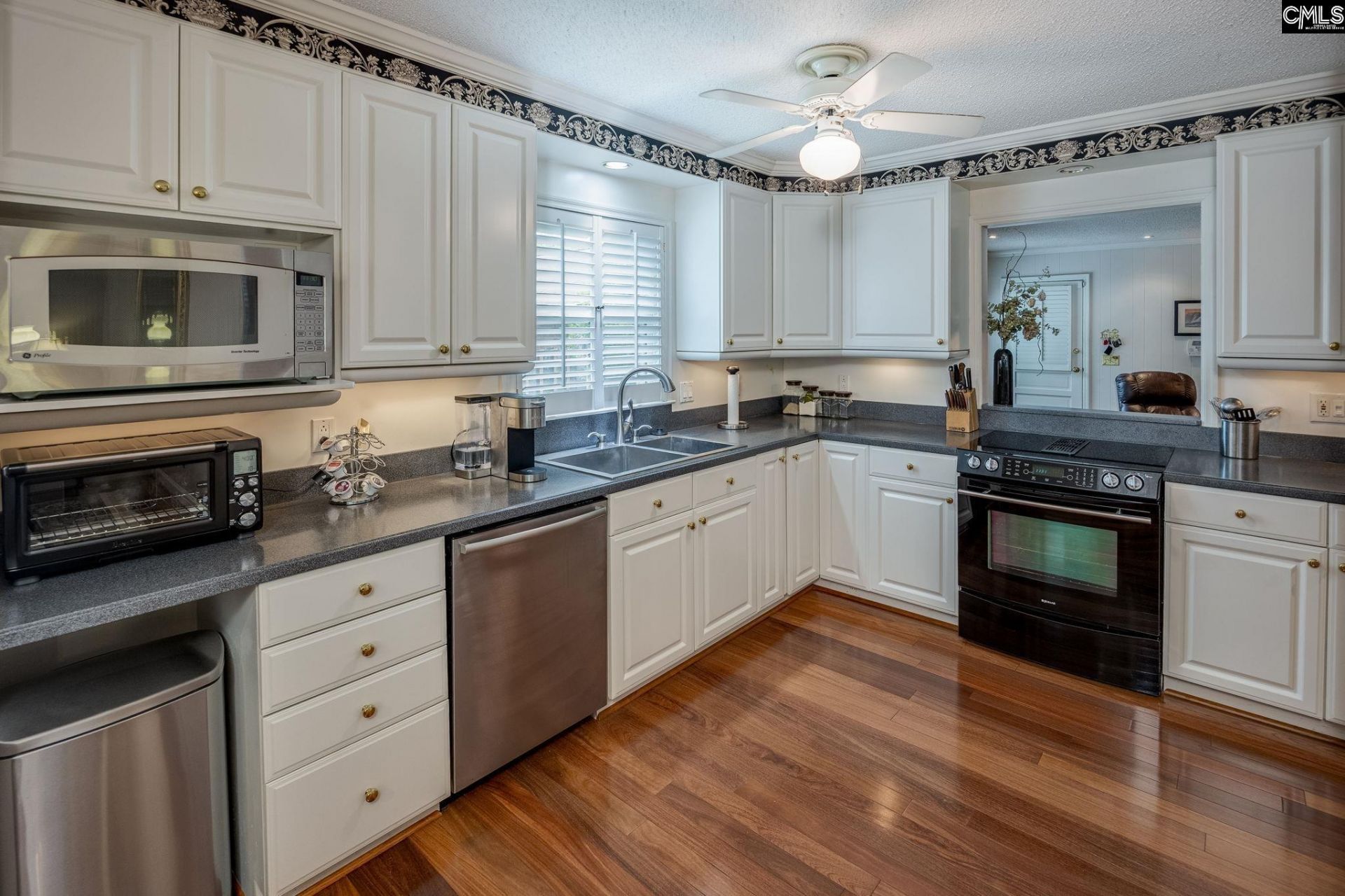 17 Shaftsbury Lane  Photo 10