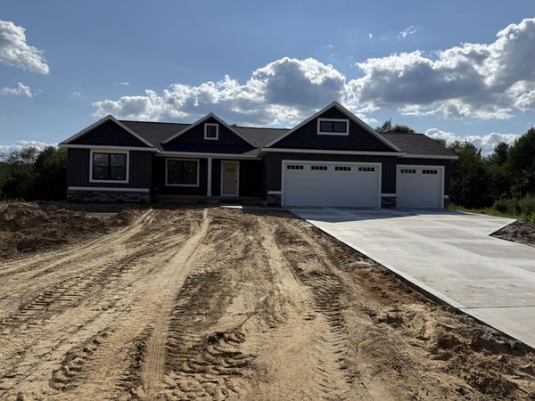 3286 Stonehill Court, Wayland, MI 49348