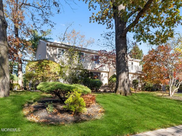 5 Karen Court, West Long Branch, NJ 07764