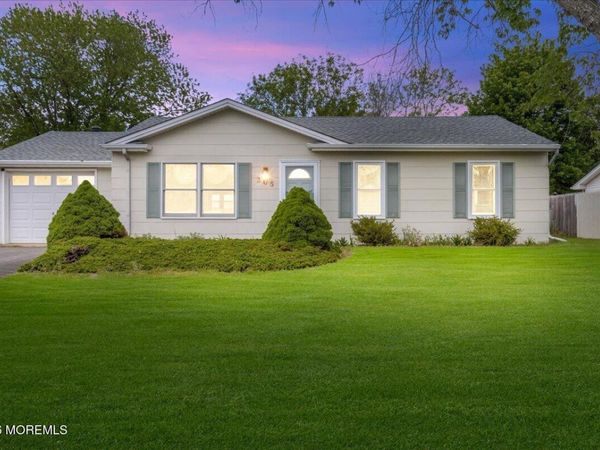 305 6th Street, Waretown, NJ 08758