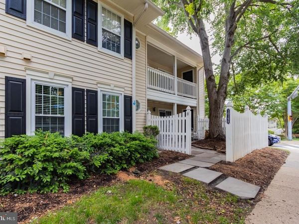 10198 B ASHBROOKE COURT, Unit 126, OAKTON, VA 22124