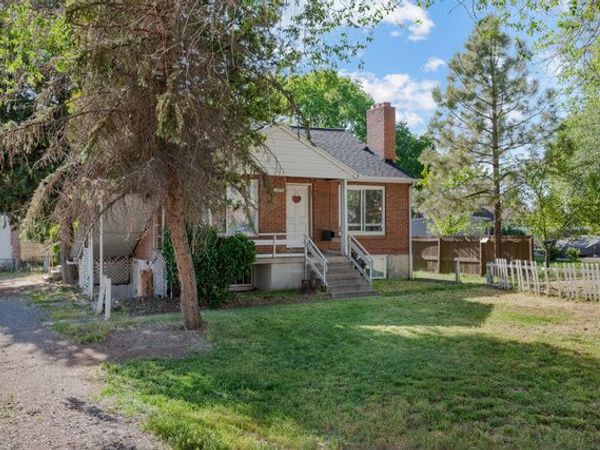 1275 N GENEVA RD , Provo, UT 84601