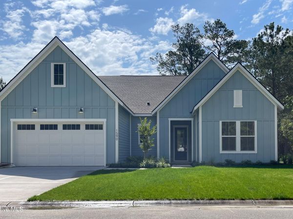 1590 Curacao Drive SW, Shallotte, NC 28470