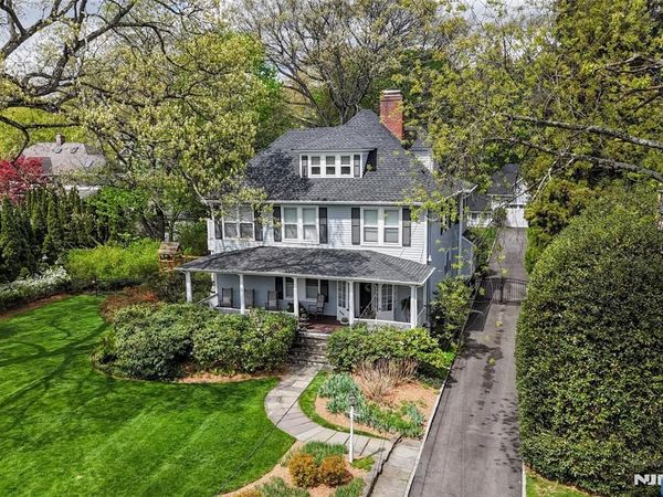 208 Lincoln Avenue, RIDGEWOOD, NJ 07450