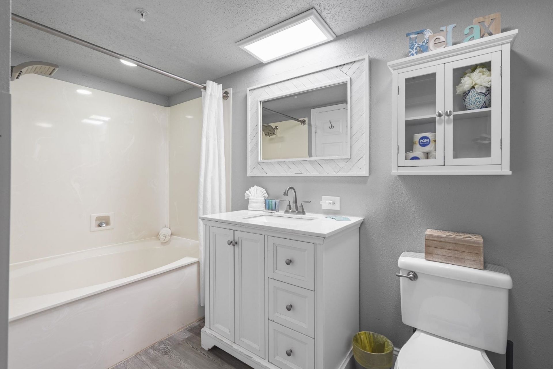 1700 N Ocean Blvd. Photo 23