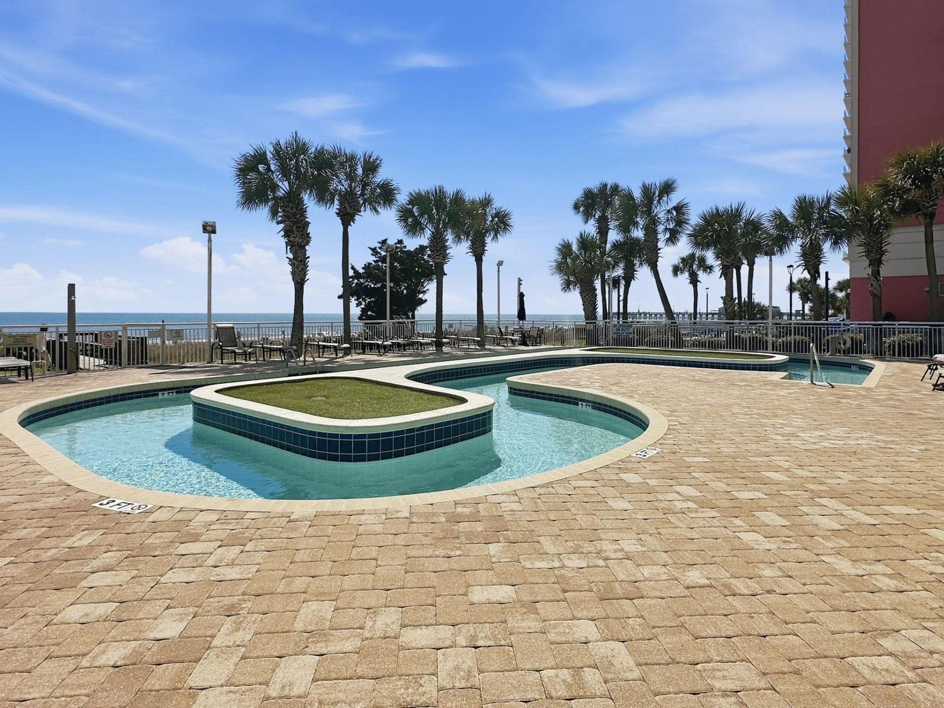 1700 N Ocean Blvd. Photo 32