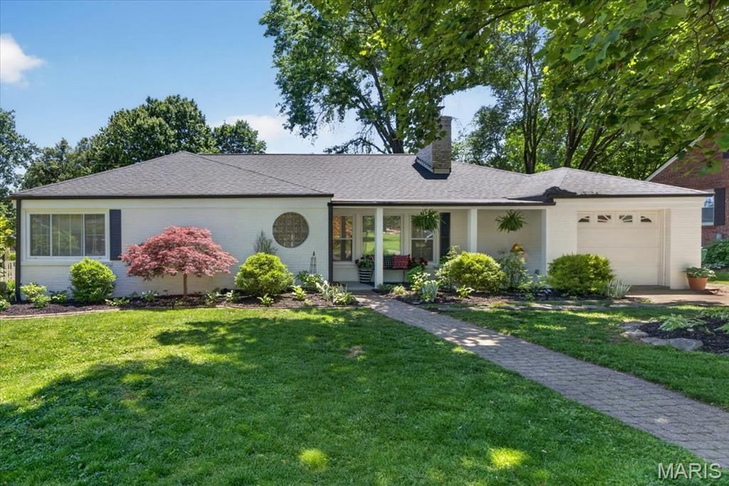 430 Cannonbury Drive , Saint Louis, MO 63119 Main Photo