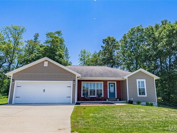 230 Eagles Crossing, Cape Girardeau, MO 63701