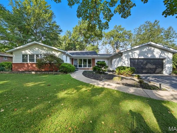 31 Bon Hills Drive , St Louis, MO 63132