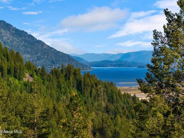 D11 White Cloud Drive , Sandpoint, ID 83864