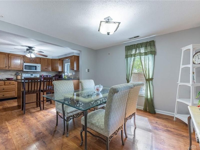 1012 Wiles Drive, Kettering, OH 45419 Photo 2