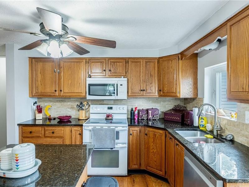 1012 Wiles Drive, Kettering, OH 45419 Photo 8