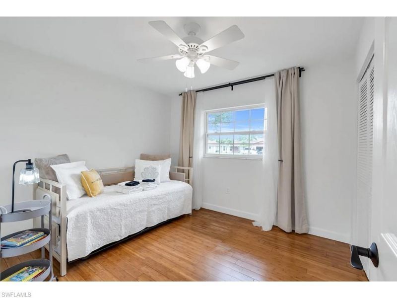 250 Willowick Dr, Naples, FL 34110 Photo